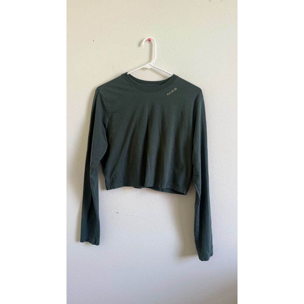 Nike Womens XL Crop Top Long Sleeve Green Metallic Swoosh Logo Cotton Tee